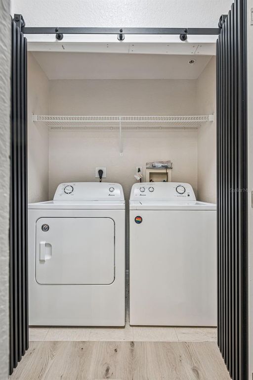 Image 20 of property listing at 911 N ORANGE AVENUE 548, Orlando, FL 32801