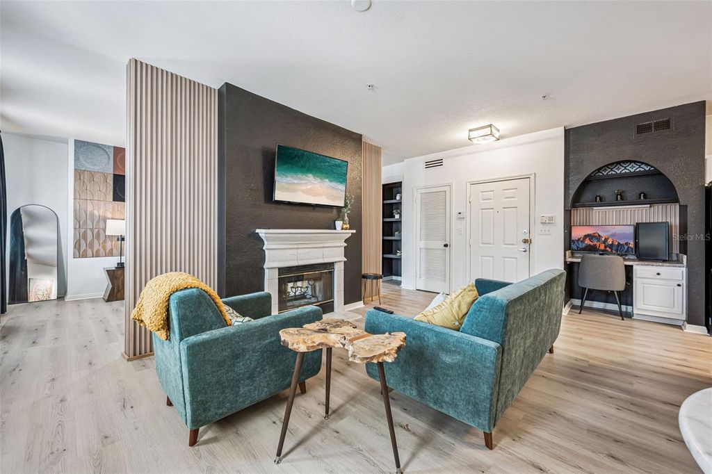 Image 3 of property listing at 911 N ORANGE AVENUE 548, Orlando, FL 32801