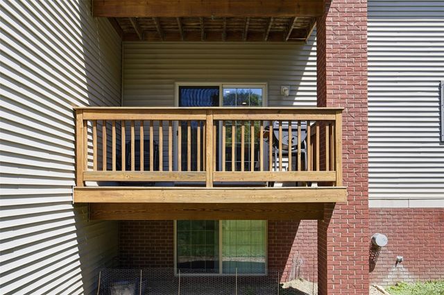 2272 Holiday Road 606, Coralville, IA 52241