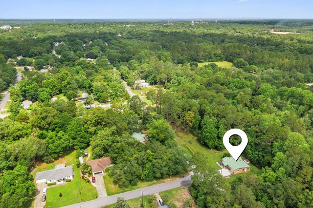 894 Williams Avenue, Crestview, FL 32539