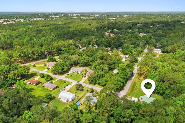 894 Williams Avenue, Crestview, FL 32539