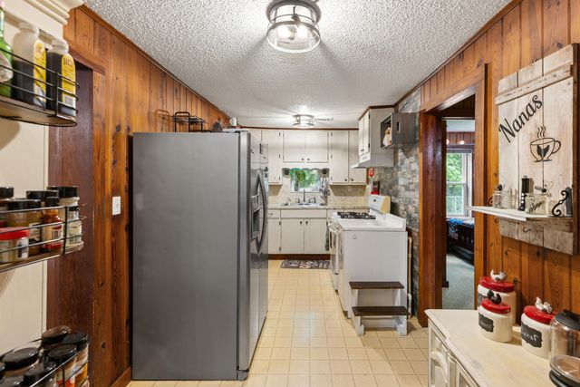 894 Williams Avenue, Crestview, FL 32539