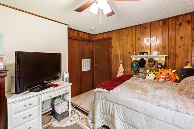 894 Williams Avenue, Crestview, FL 32539