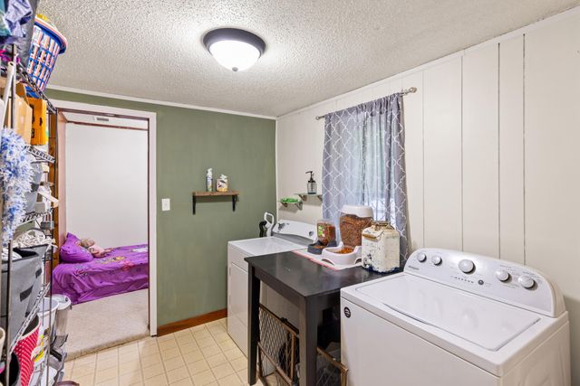 894 Williams Avenue, Crestview, FL 32539