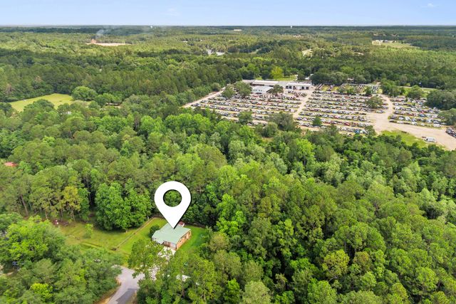894 Williams Avenue, Crestview, FL 32539