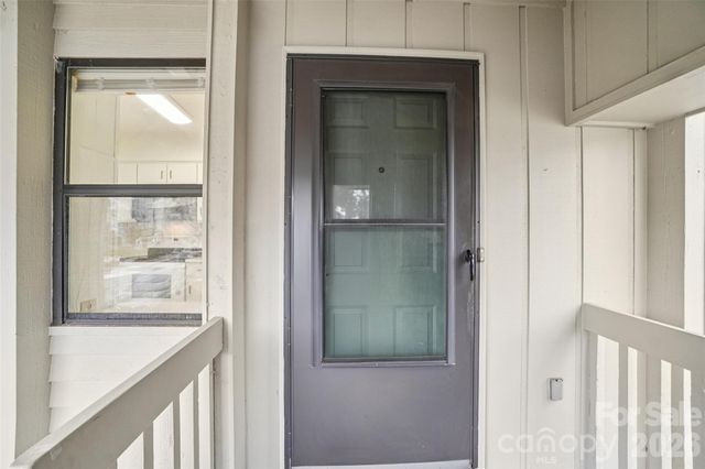 602 Abbey Circle, Asheville, NC 28805