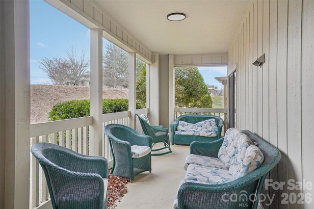 602 Abbey Circle, Asheville, NC 28805