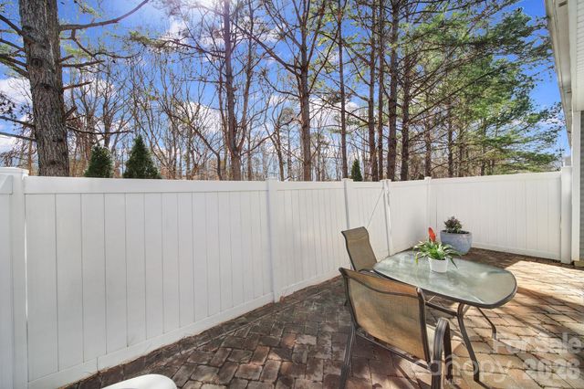 11931 Stratfield Place Circle, Pineville, NC 28134