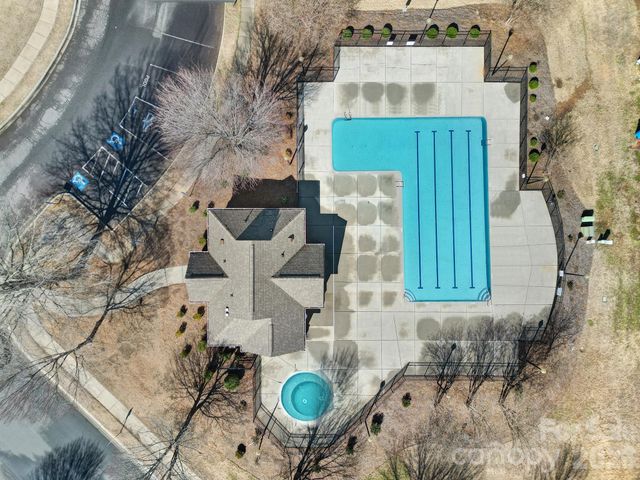 11931 Stratfield Place Circle, Pineville, NC 28134