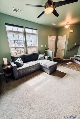 907 Kitty Hamilton Cir, Ashland, VA 23005