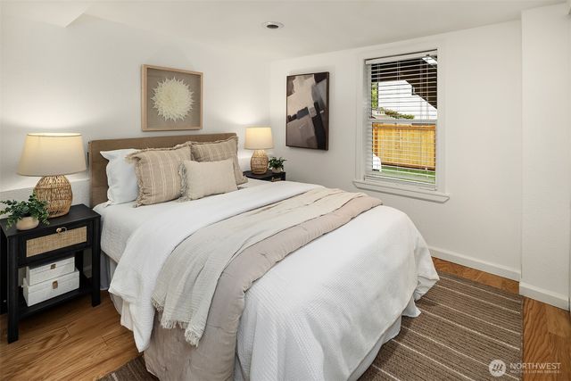 3707 SW Juneau Street, Seattle, WA 98126