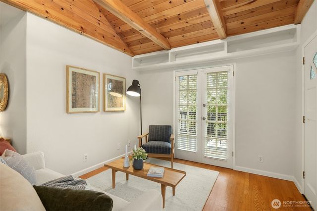 3707 SW Juneau Street, Seattle, WA 98126