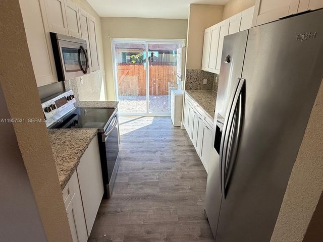 14102 SW 281st Ter, Homestead, FL 33033