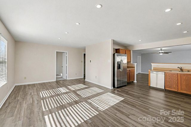 3901 Shasta Circle, Clover, SC 29710