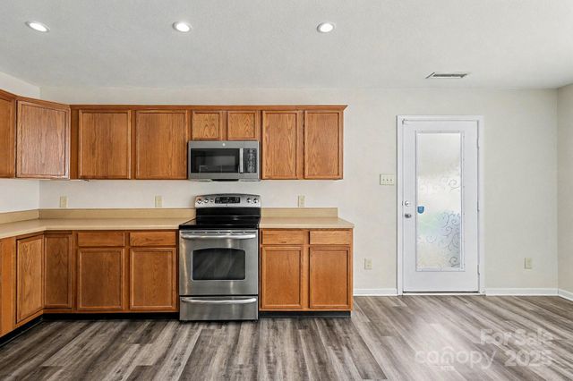 3901 Shasta Circle, Clover, SC 29710