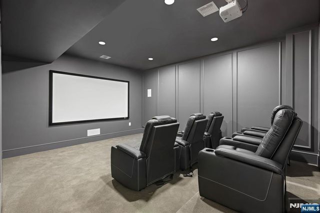 155 Truman Terrace, Paramus, NJ 07652