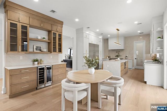 155 Truman Terrace, Paramus, NJ 07652