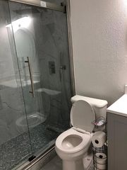 2124 Burton DR 160, Austin, TX 78741