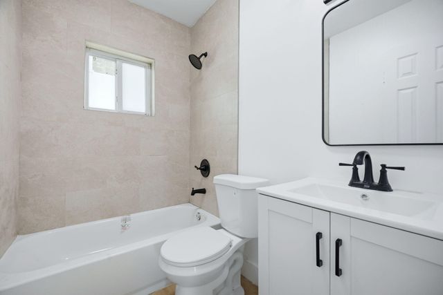 310 NW 4th Avenue, Deerfield Beach, FL 33441