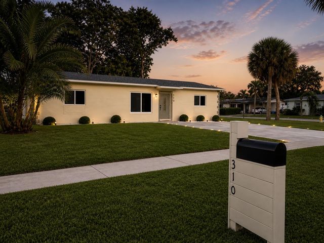 310 NW 4th Avenue, Deerfield Beach, FL 33441