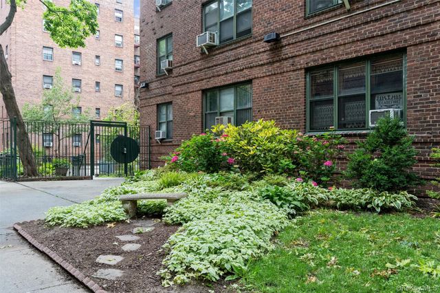 34-41 78th Street 6B, Jackson Heights, NY 11372