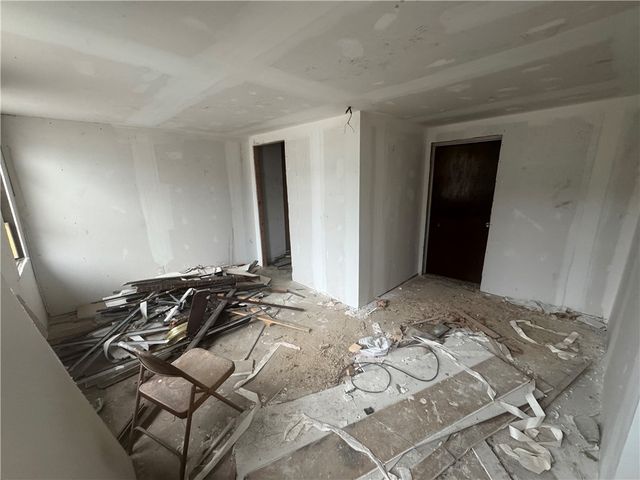 3415 Denny St, Lawrenceville, PA 15201