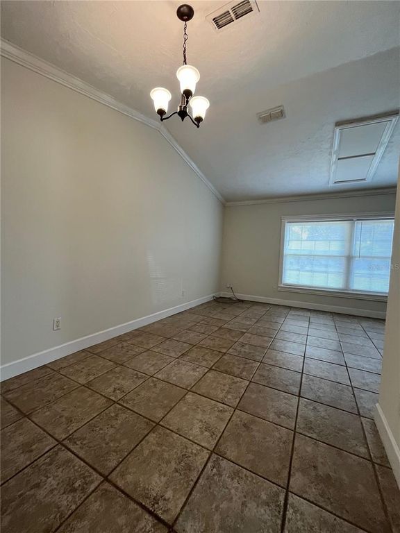 Image 5 of property listing at 3222 HAMMERSMITH ROAD, Orlando, FL 32818