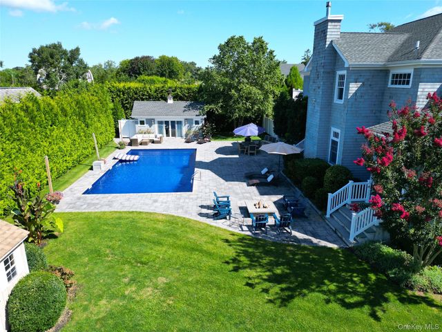 43 Shore Road, Remsenburg, NY 11960