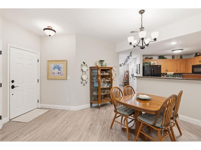 8737 E Dry Creek Rd 1712, Centennial, CO 80112