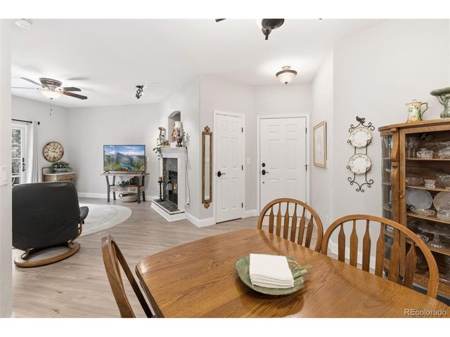8737 E Dry Creek Rd 1712, Centennial, CO 80112