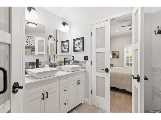 8737 E Dry Creek Rd 1712, Centennial, CO 80112