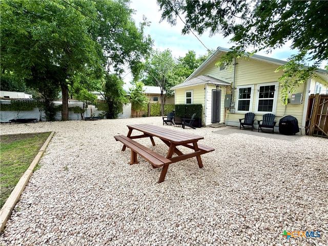 818 S 6th Street, Temple, TX 76504