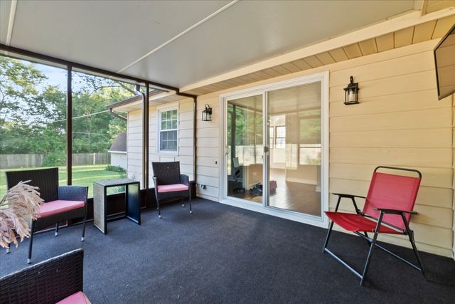 805 Maryknoll Drive, Lockport, IL 60441