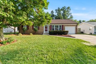 805 Maryknoll Drive, Lockport, IL 60441