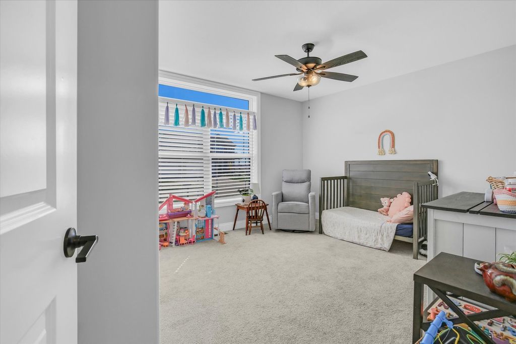 Image 21 of property listing at 1709 Littlefield Lane, Mahomet, IL 61853