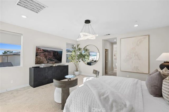 410 Chorus, Irvine, CA 92618
