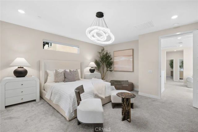 410 Chorus, Irvine, CA 92618