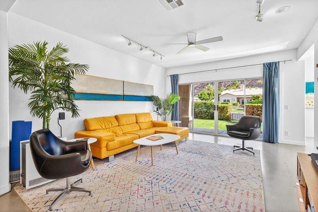 48653 Paseo Tarazo, La Quinta, CA 92253