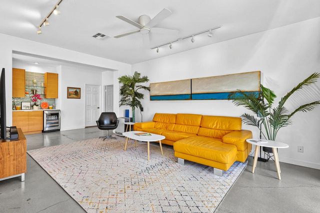 48653 Paseo Tarazo, La Quinta, CA 92253