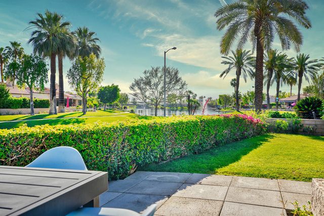 48653 Paseo Tarazo, La Quinta, CA 92253