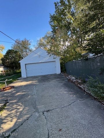 1651 Avalon Road, Cleveland, OH 44112