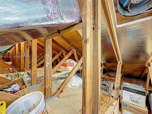 356 Hammocks Trl, Green Acres, FL 33413