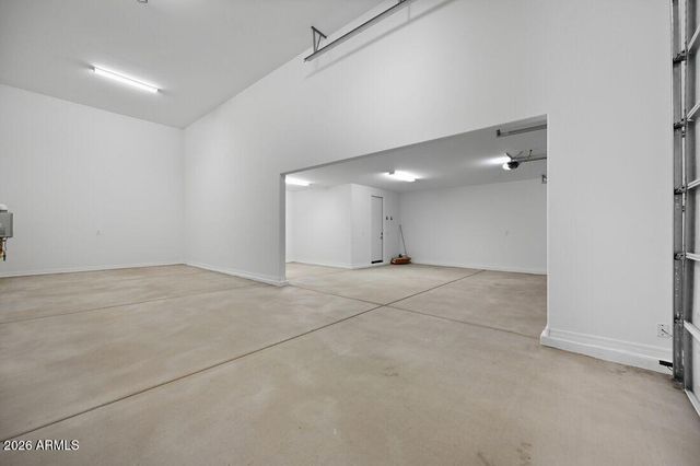 5652 N 178TH Drive, Litchfield Park, AZ 85340