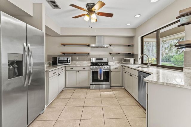 509 CENTURY OAK COURT, Lakeland, FL 33813