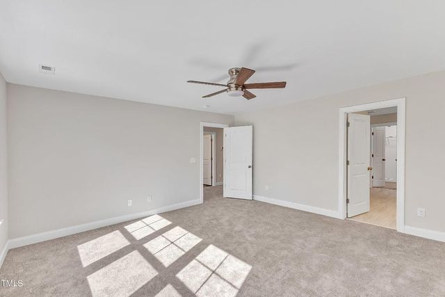 900 SW Maynard Road, Cary, NC 27511