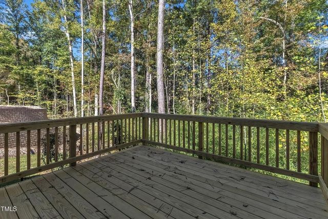 900 SW Maynard Road, Cary, NC 27511