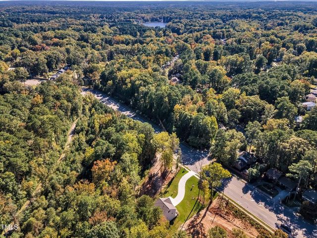 900 SW Maynard Road, Cary, NC 27511