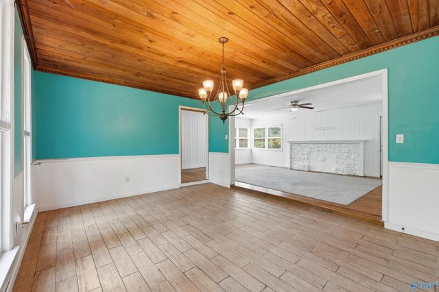 1402 Mitchell Pines Trail, Decatur, AL 35603