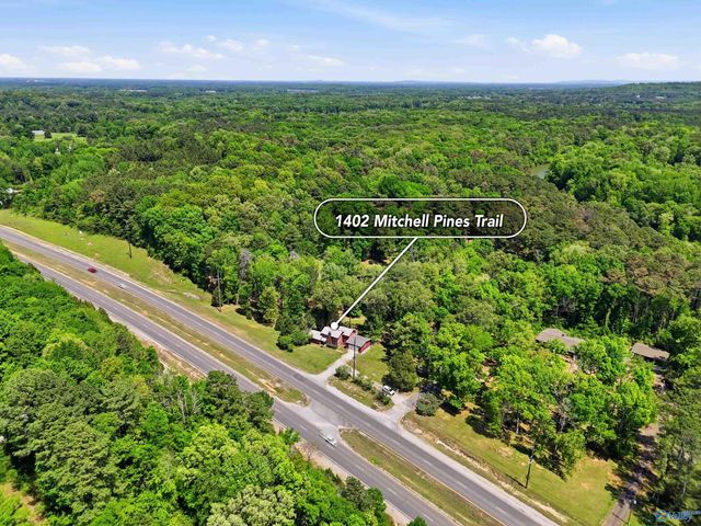 1402 Mitchell Pines Trail, Decatur, AL 35603