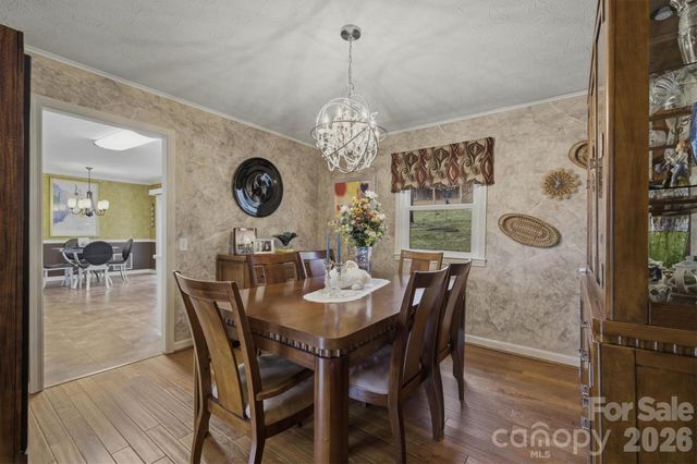1405 Lower Creek Drive NE, Lenoir, NC 28645